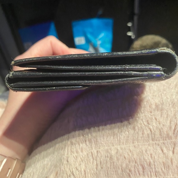 AUTHENTIC. Chanel wallet. Beautiful. - Picture 7 of 8